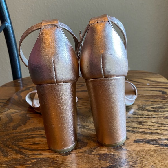 Steve Madden Heels - Picture 4 of 5